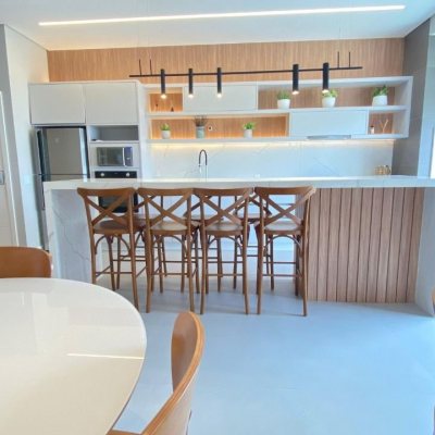 Apartamentos com 90m², 2 quartos, 1 suíte, 1 garagem, no bairro Ingleses em Florianópolis