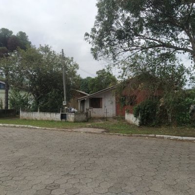 Terreno Comercial/Residencial com 1850m², no bairro Carianos em Florianópolis