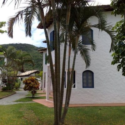 Casa em Condomínio com 63m², 2 quartos, 1 suíte, 1 garagem, no bairro Cachoeira Do Bom Jesus em Florianópolis