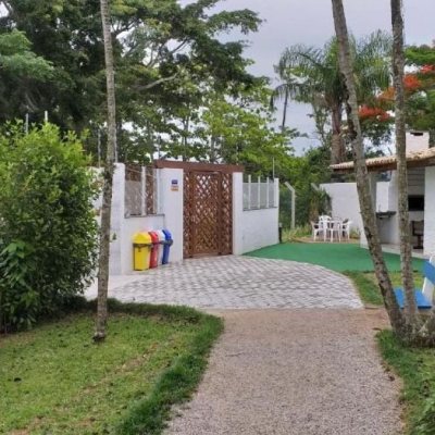 Casa em Condomínio com 63m², 2 quartos, 1 suíte, 1 garagem, no bairro Cachoeira Do Bom Jesus em Florianópolis
