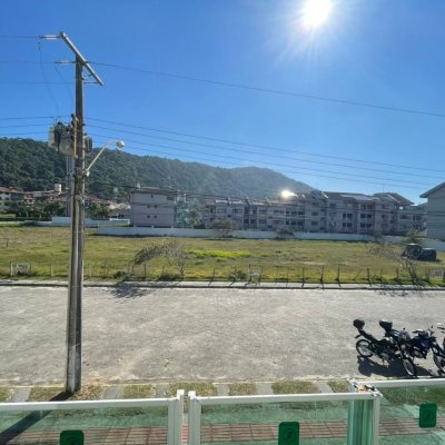 Apartamentos com 76m², 2 quartos, 1 suíte, 2 garagens, no bairro Praia Brava em Florianópolis