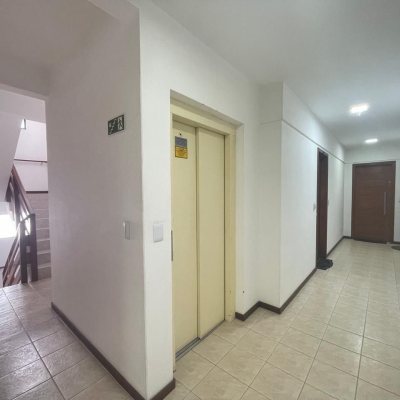 Apartamentos com 70m², 2 quartos, 1 suíte, 1 garagem, no bairro Ingleses do Rio Vermelho em Florianópolis