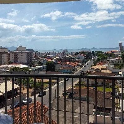 Apartamentos com 88m², 3 quartos, 1 suíte, 2 garagens, no bairro Jardim Cidade De Florianópolis em São José