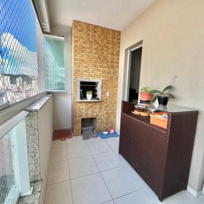 Apartamentos com 91m², 3 quartos, 1 suíte, 2 garagens, no bairro Campinas em São José