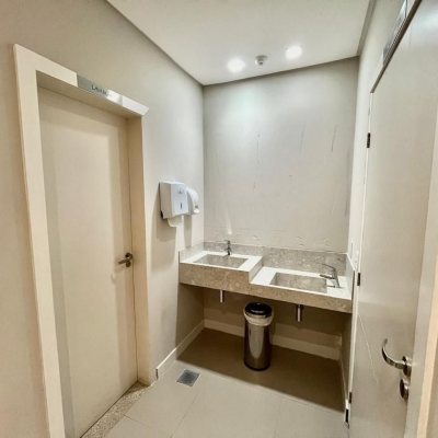 Apartamentos com 91m², 3 quartos, 1 suíte, 2 garagens, no bairro Campinas em São José