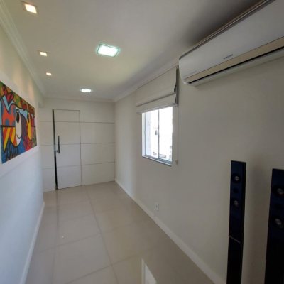 Cobertura com 125m², 3 quartos, 2 suítes, 1 garagem, no bairro Ingleses do Rio Vermelho em Florianópolis