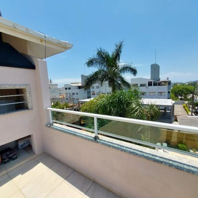 Cobertura com 125m², 3 quartos, 2 suítes, 1 garagem, no bairro Ingleses do Rio Vermelho em Florianópolis