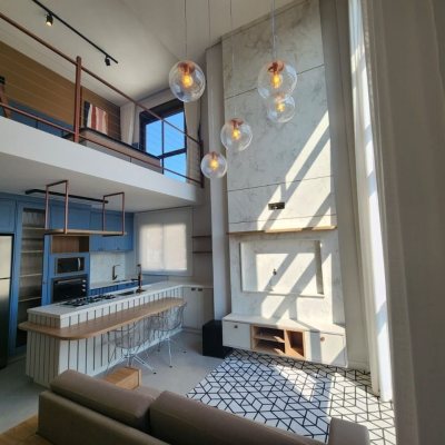 Apartamentos com 60m², 1 quarto (sendo 1 suíte), 1 garagem, no bairro Carvoeira em Florianópolis