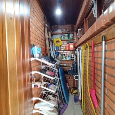 Casa Residencial com 188m², 5 quartos, 1 suíte, 3 garagens, no bairro Ingleses em Florianópolis