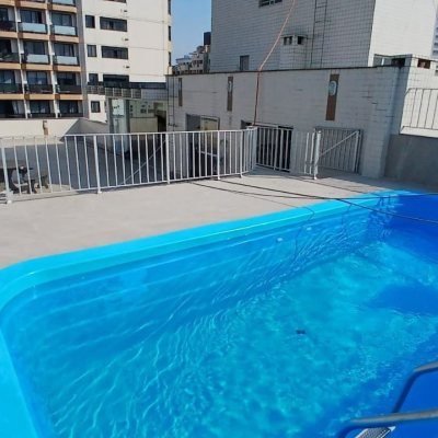 Apartamentos com 131m², 3 quartos, 2 suítes, 1 garagem, no bairro Balneário em Florianópolis