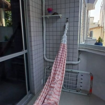 Apartamentos com 131m², 3 quartos, 2 suítes, 1 garagem, no bairro Balneário em Florianópolis