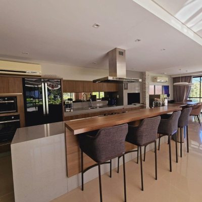 Apartamentos com 69m², 2 quartos, 1 suíte, 2 garagens, no bairro Itacorubi em Florianópolis