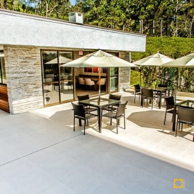 Apartamentos com 69m², 2 quartos, 1 suíte, 2 garagens, no bairro Itacorubi em Florianópolis