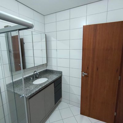 Apartamentos com 142m², 2 quartos, 2 suítes, 20 garagens, no bairro Lagoa da Conceição em Florianópolis