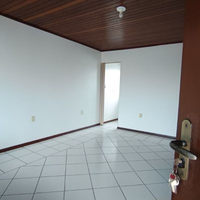 Apartamentos com 83m², 3 quartos, 1 garagem, no bairro Ingleses em Florianópolis