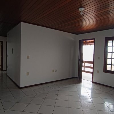 Apartamentos com 83m², 3 quartos, 1 garagem, no bairro Ingleses em Florianópolis