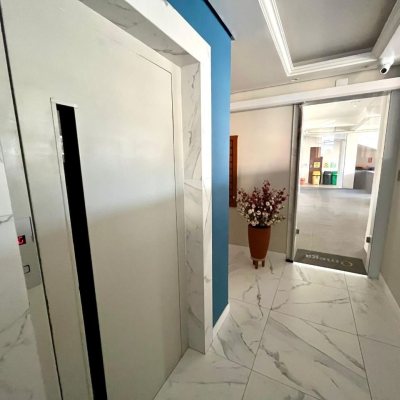 Apartamentos com 79m², 3 quartos, 1 garagem, no bairro Campinas em São José