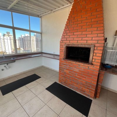 Apartamentos com 79m², 3 quartos, 1 garagem, no bairro Campinas em São José