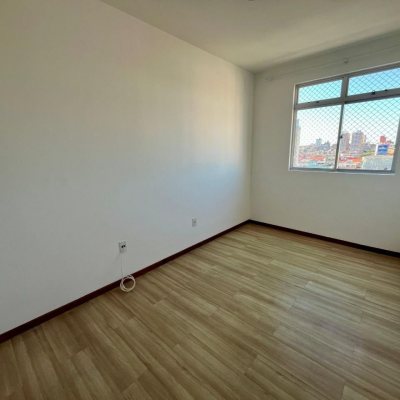 Apartamentos com 79m², 3 quartos, 1 garagem, no bairro Campinas em São José