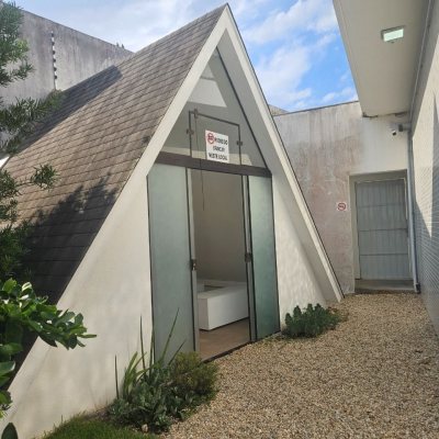 Cobertura com 170m², 3 quartos, 3 suítes, 2 garagens, no bairro Capoeiras em Florianópolis