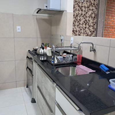 Casa Residencial com 75m², 3 quartos, 1 suíte, 4 garagens, no bairro Ingleses em Florianópolis