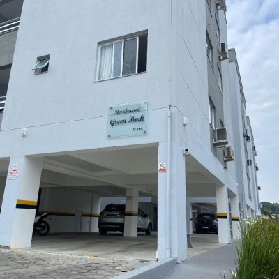 Apartamentos com 55m², 2 quartos, 1 garagem, no bairro Potecas em São José