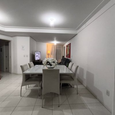 Apartamentos com 107m², 3 quartos, 1 suíte, 2 garagens, no bairro Itacorubi em Florianópolis