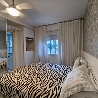 Apartamentos com 107m², 3 quartos, 1 suíte, 2 garagens, no bairro Itacorubi em Florianópolis