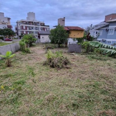 Terreno Comercial/Residencial com 929m², no bairro Campeche em Florianópolis