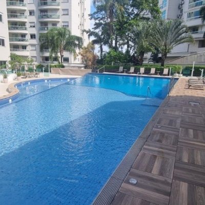 Apartamentos com 127m², 4 quartos, 1 suíte, 2 garagens, no bairro Itacorubi em Florianópolis