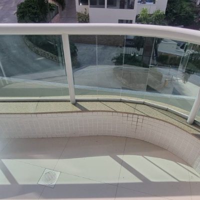 Apartamentos com 127m², 4 quartos, 1 suíte, 2 garagens, no bairro Itacorubi em Florianópolis