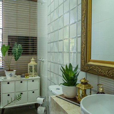 Casa em Condomínio com 235m², 4 quartos, 3 suítes, 2 garagens, no bairro Cachoeira do Bom Jesus em Florianópolis