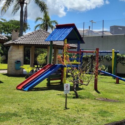 Terreno Comercial/Residencial com 749m², no bairro Corrego Grande em Florianópolis