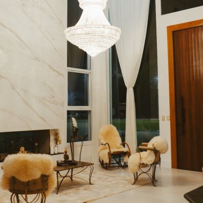 Casa em Condomínio com 411m², 5 quartos, 4 suítes, 2 garagens, no bairro Ratones em Florianópolis