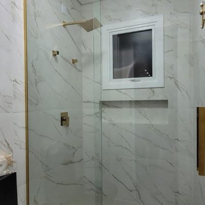 Casa em Condomínio com 411m², 5 quartos, 4 suítes, 2 garagens, no bairro Ratones em Florianópolis