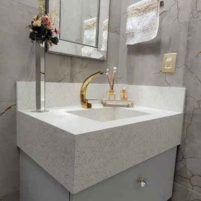 Casa em Condomínio com 411m², 5 quartos, 4 suítes, 2 garagens, no bairro Ratones em Florianópolis