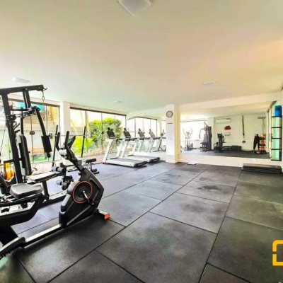 Apartamentos com 105m², 3 quartos, 1 suíte, 1 garagem, no bairro Agronômica em Florianópolis