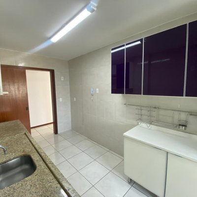 Apartamentos com 105m², 3 quartos, 1 suíte, 1 garagem, no bairro Agronômica em Florianópolis