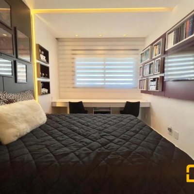 Apartamentos com 131m², 3 quartos, 3 suítes, 3 garagens, no bairro Estreito em Florianópolis