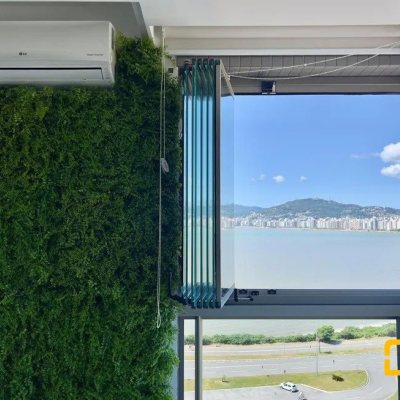 Apartamentos com 131m², 3 quartos, 3 suítes, 3 garagens, no bairro Estreito em Florianópolis