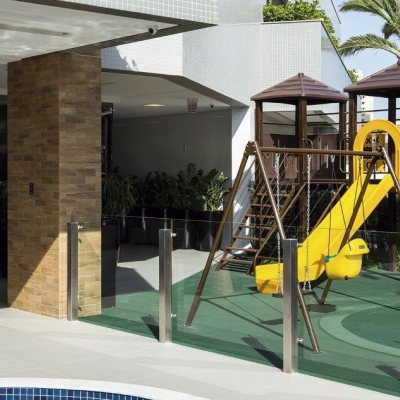 Apartamentos com 131m², 3 quartos, 3 suítes, 3 garagens, no bairro Estreito em Florianópolis