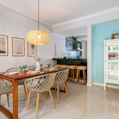 Casa em Condomínio com 200m², 3 quartos, 3 suítes, 4 garagens, no bairro Jurerê Internacional em Florianópolis