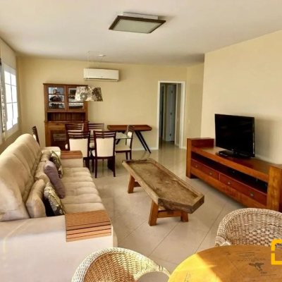 Apartamentos com 121m², 3 quartos, 1 suíte, 2 garagens, no bairro Agronômica em Florianópolis