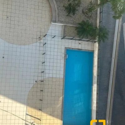 Apartamentos com 121m², 3 quartos, 1 suíte, 2 garagens, no bairro Agronômica em Florianópolis