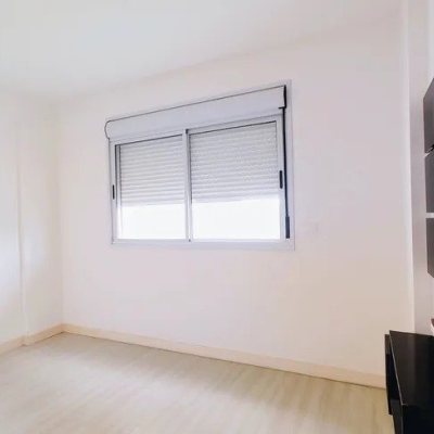 Apartamentos com 106m², 3 quartos, 1 suíte, 2 garagens, no bairro Canto em Florianópolis