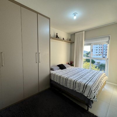 Apartamentos com 71m², 2 quartos, 1 suíte, 2 garagens, no bairro Saco Grande em Florianópolis