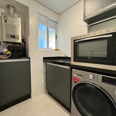 Apartamentos com 71m², 2 quartos, 1 suíte, 2 garagens, no bairro Saco Grande em Florianópolis