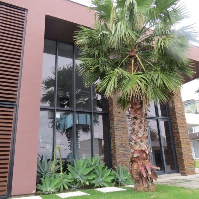 Casa em Condomínio com 400m², 3 quartos, 3 suítes, 2 garagens, no bairro Cacupé em Florianópolis