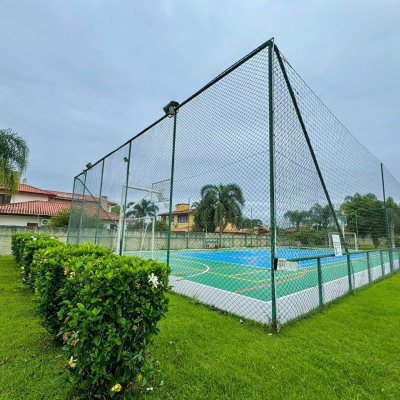 Casa em Condomínio com 380m², 3 quartos, 1 suíte, 2 garagens, no bairro Cacupé em Florianópolis