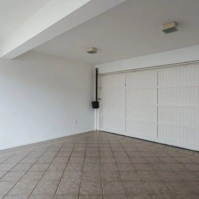 Casa em Condomínio com 290m², 3 quartos, 1 suíte, 2 garagens, no bairro Cacupé em Florianópolis